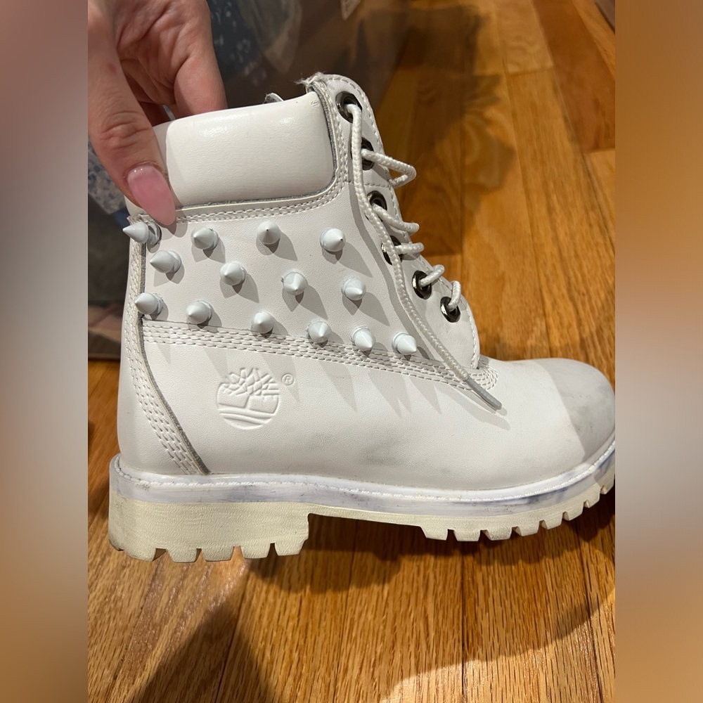 Timberland custom white spiked leather boots rare TIMS